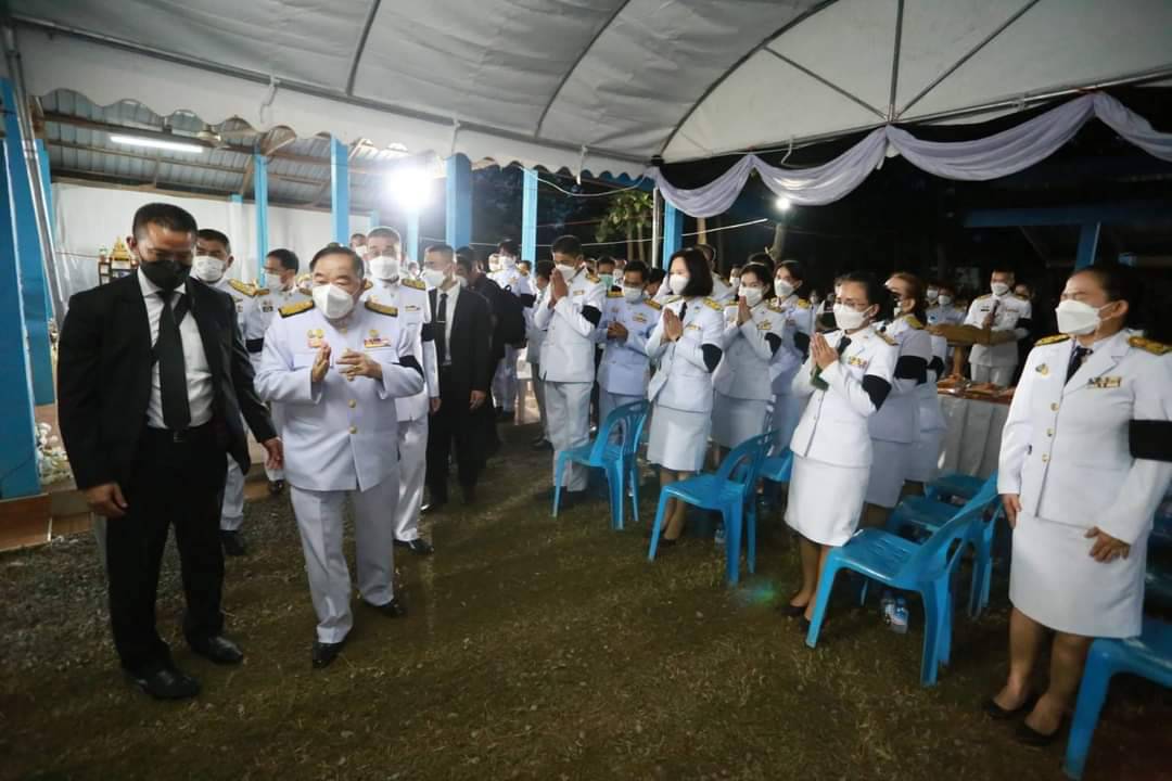 ส.ป.ก.หนองบัวลำภู ร่วมพิธีสวดพระอภิธรรม จากเหตุการณ์รุนแรงสะเทือนขวัญที่วัดศรีอุทัย ตำบลอุทัยสวรรค์ อำเภอนากลาง