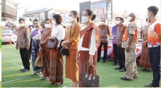 นายประพันธ์ คำบาง ปฏิรูปที่ดินจังหวัดหนองคาย มอบหมายให้ นางสาววิจิตร ประจิมทิศ นักวิชาการปฏิรูปที่ดินชำนาญการพิเศษ ร่วมเปิดงานฉลองอนุสาวรีย์ปราบฮ่อ ใต้ร่มพระบารมี 195 ปี และเปิดร้านมัจฉากาชาดจังหวัดหนองคาย พ.ศ. 2565 โดยมีผู้ว่าราชการจังหวัดหนองคาย นายมนต์สิทธิ์ ไพศาลธนวัฒน์ ประธานในพิธี พร้อมด้วยหัวหน้าส่วนราชการจังหวัดหนองคาย ข้าราชการพลเรือน ณ บริเวณลานเฉลิมพระเกียรติ (ลานน้ำพุพญานาค)