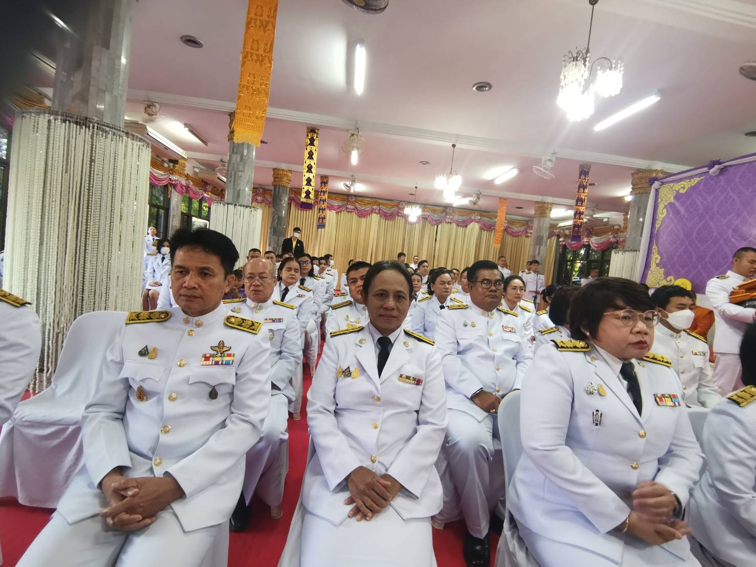 วันพฤหัสบดีที่ 28 กรกฎาคม 2566 นายประพันธ์ คำบาง ปฏิรูปที่ดินจังหวัดหนองคาย ร่วมกิจกรรมเนื่องในวันสมเด็จพระมหาธีรราชเจ้า