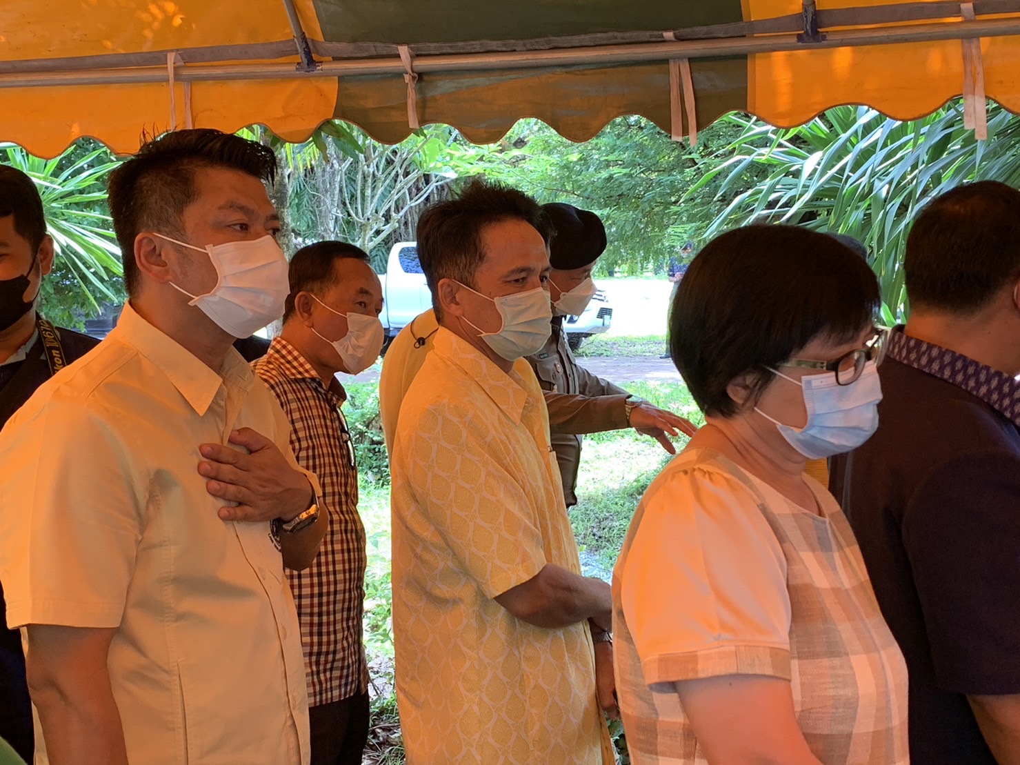 วันที่ 20 กันยายน 2565 นายประพันธ์ คำบาง ปฏิรูปที่ดินจังหวัดหนองคาย เข้าร่วมโครงการผู้ว่าพาไปยาม ครั้งที่ 11 ประจำปีงบประมาณ พ.ศ. 2565 ภายใต้กิจกรรม “อะโวคาโด้@หนองคาย ผลไม้สุขภาพ ปลูกง่าย สร้างรายได้”