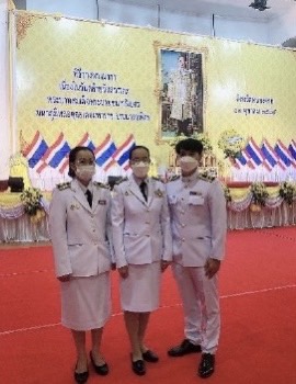 วันที่ 13 ตุลาคม 2565 เวลา 08.30 น. สำนักงานการปฏิรูปที่ดินจังหวัดหนองคาย นายประพันธ์ คำบาง ปฏิรูปที่ดินจังหวัดหนองคาย มอบหมายให้นางสาววิจิตร ประจิมทิศ ผู้อำนวยการกลุ่มยุทธศาสตร์และการปฏิรูปที่ดิน พร้อมเจ้าหน้าที่ ส.ป.ก.หนอคาย