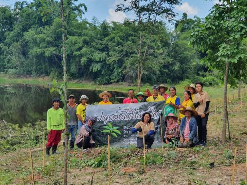 จัดกิจกรรมโครงการพัฒนาเกษตรกรรมยั่งยืน กิจกรรมส่งเสริมระบบวนเกษตรในเขตปฏิรูปที่ดินจังหวัดหนองคาย ปีงบประมาณ พ.ศ. 2563 ณ พื้นที่สาธารณะป่าชุมชน บริเวณอ่างคำภู ตำบลเฝ้าไร่ อำเภอเฝ้าไร่ จังหวัดหนองคาย