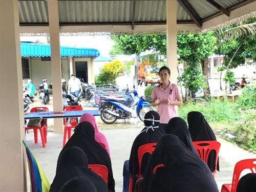 ส.ป.ก.ปัตตานี ลงพื้นที่ประชาสัมพันธ์และรับสมัครเกษตรกรเข้าร่วมโครงการ ๕ ประสาน สืบสานเกษตรทฤษฎีใหม่ ถวายในหลวง ประจำปีงบประมาณ  ๒๕๖๒