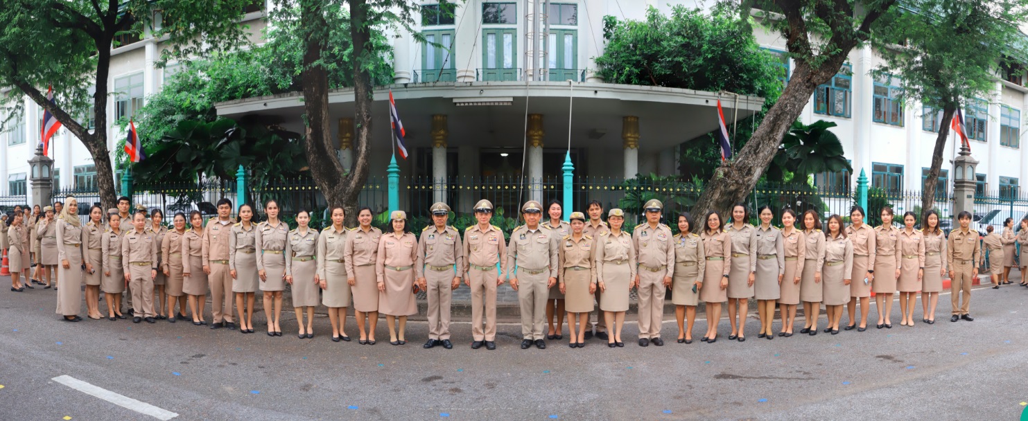 วันพระราชทานธงชาติไทย 28 กันยายน (Thai National Flag Day)