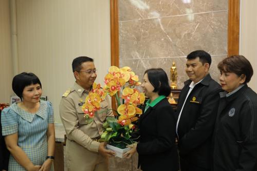 กองการเจ้าหน้าที่ แสดงความยินดีกับรองเลขาธิการ ส.ป.ก. เนื่องในโอกาสเข้ารับตำแหน่งใหม่