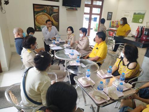 ประชุมผู้ประกอบการร้านอาหารสวัสดิการ ส.ป.ก.