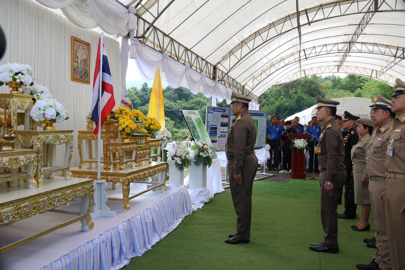 สำนักงานการปฏิรูปที่ดินจังหวัดเพชรบูรณ์ ร่วมลงพื้นที่ติดตามการดำเนินงานอ่างเก็บน้ำห้วยใหญ่ อันเนื่องมาจากพระราชดำริ อำเภอเมืองเพชรบูรณ์ จังหวัดเพชรบูรณ์