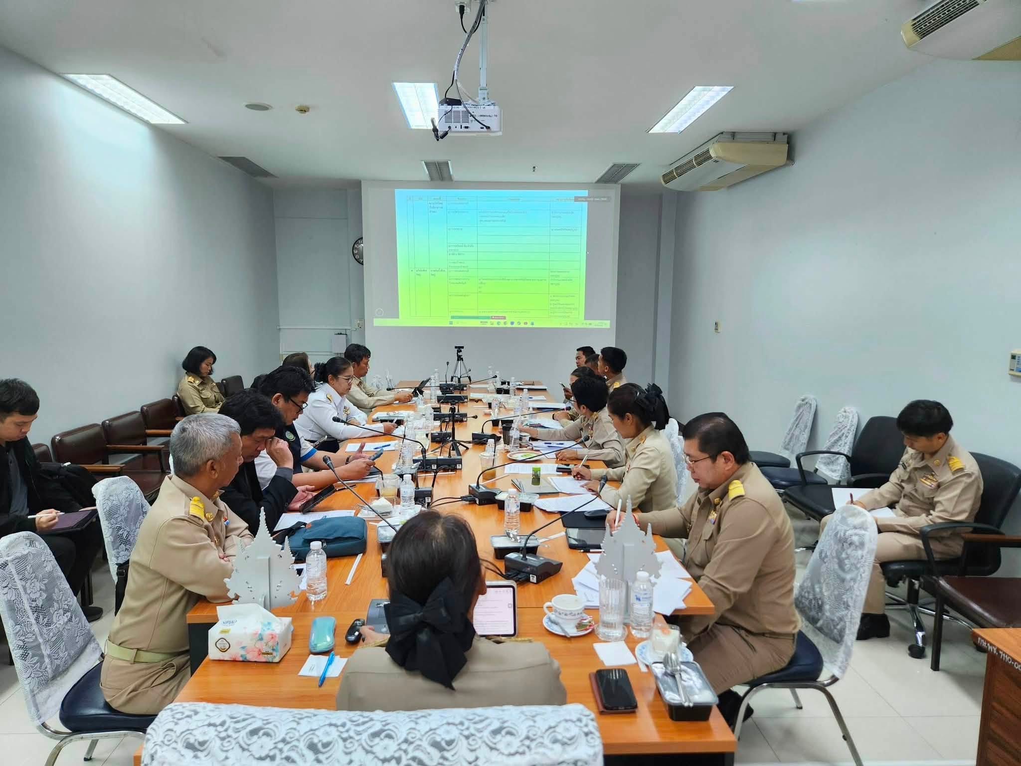 title - สำนักงานการปฏิรูปที่ดินจังหวัดเพชรบูรณ์ เข้าร่วมประชุมการขับเคลื่อนโครงการอันเนื่องมาจากพระราชดำริจังหวัดเพชรบูรณ์ 