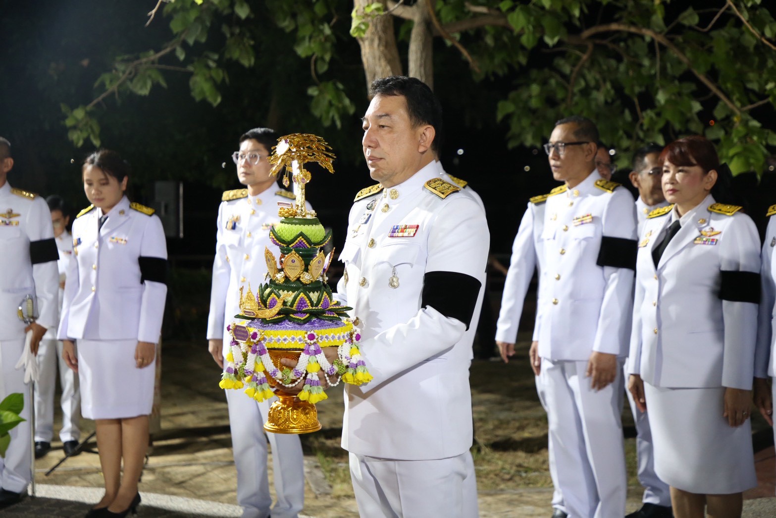 title - พิธีเชิญพุ่มดอกบัวประดิษฐ์พระราชทานถวายสักการะ “พระศรีมหาโพธิทศมราชบพิตร” เนื่องในวันวิสาขบูชา ประจำปี 2569 