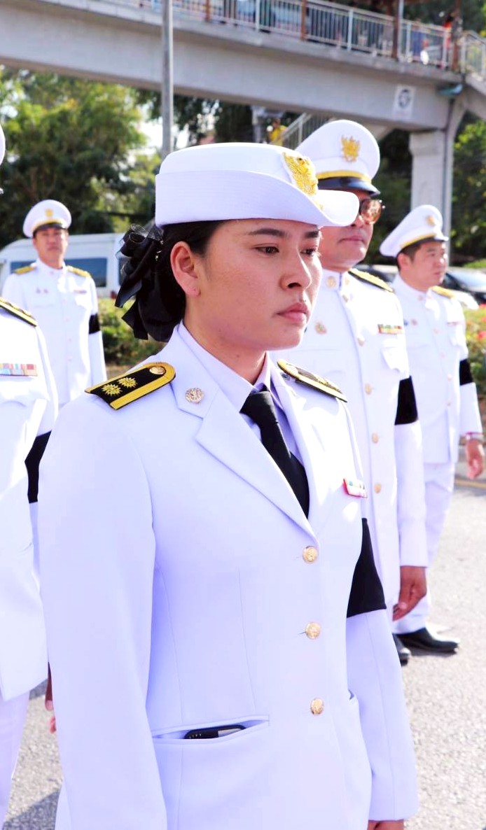 title - เดินขบวนแห่ถ้วยพระราชทาน สมเด็จพระกนิษฐาธิราชเจ้า กรมสมเด็จพระเทพรัตนราชสุดาฯ สยามบรมราชกุมารี เข้าสู่งานมะขามหวานนครบาลเพชรบูรณ์ ประจำปี 2569