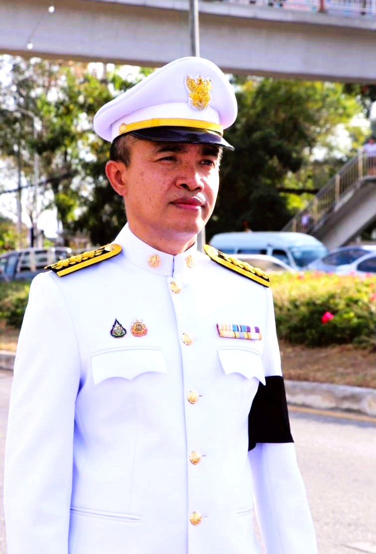 title - เดินขบวนแห่ถ้วยพระราชทาน สมเด็จพระกนิษฐาธิราชเจ้า กรมสมเด็จพระเทพรัตนราชสุดาฯ สยามบรมราชกุมารี เข้าสู่งานมะขามหวานนครบาลเพชรบูรณ์ ประจำปี 2569