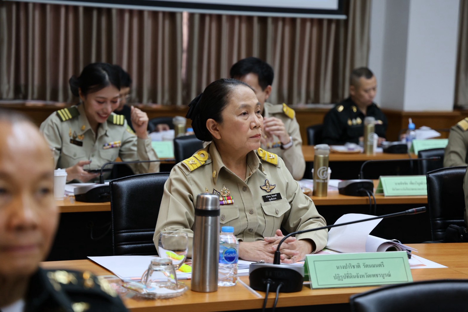title - สำนักงานการปฏิรูปที่ดินจังหวัดเพชรบูรณ์ เข้าร่วมประชุมติดตามและขับเคลื่อนโครงการอันเนื่องมาจากพระราชดำริในพื้นที่ภาคเหนือและจังหวัดเพชรบูรณ์ 