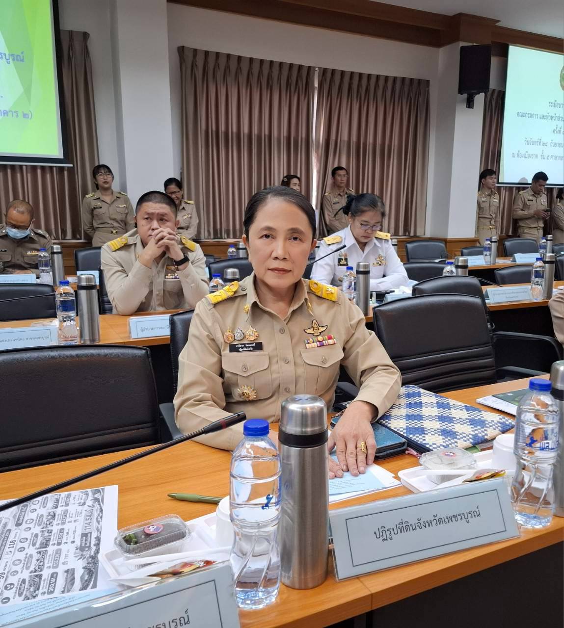 title - สำนักงานการปฏิรูปที่ดินจังหวัดเพชรบูรณ์ เข้าร่วมการประชุมคณะกรมการจังหวัดและหัวหน้าส่วนราชการ ครั้งที่ 10/2569 ติดตามภารกิจสำคัญและขับเคลื่อนการพัฒนาจังหวัด