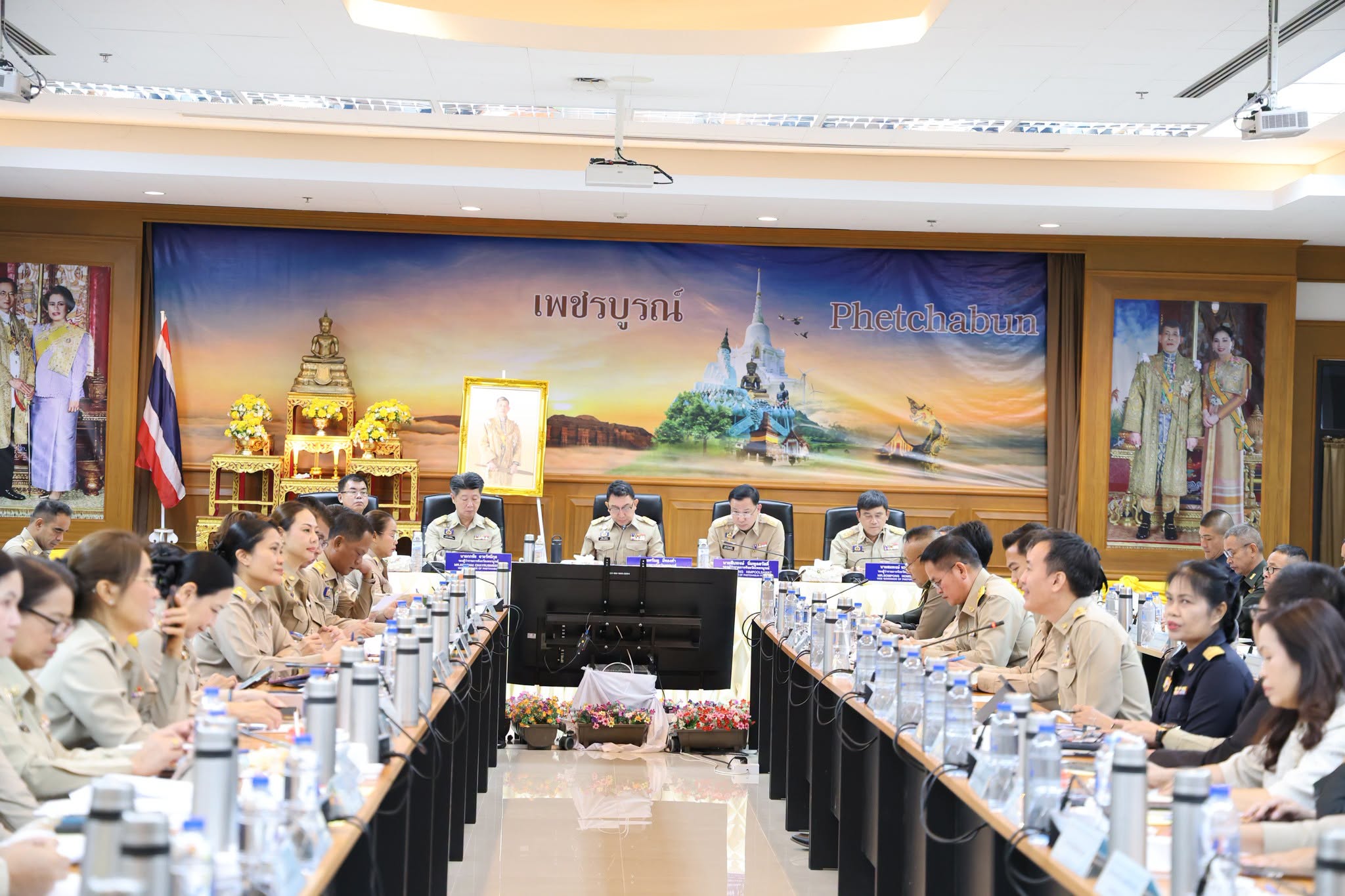 title - สำนักงานการปฏิรูปที่ดินจังหวัดเพชรบูรณ์ เข้าร่วมการประชุมคณะกรมการจังหวัดและหัวหน้าส่วนราชการ ครั้งที่ 10/2569 ติดตามภารกิจสำคัญและขับเคลื่อนการพัฒนาจังหวัด