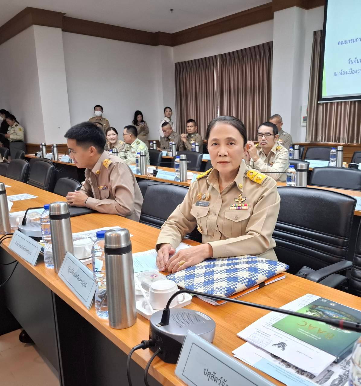 title - สำนักงานการปฏิรูปที่ดินจังหวัดเพชรบูรณ์ เข้าร่วมการประชุมคณะกรมการจังหวัดและหัวหน้าส่วนราชการ ครั้งที่ 10/2569 ติดตามภารกิจสำคัญและขับเคลื่อนการพัฒนาจังหวัด