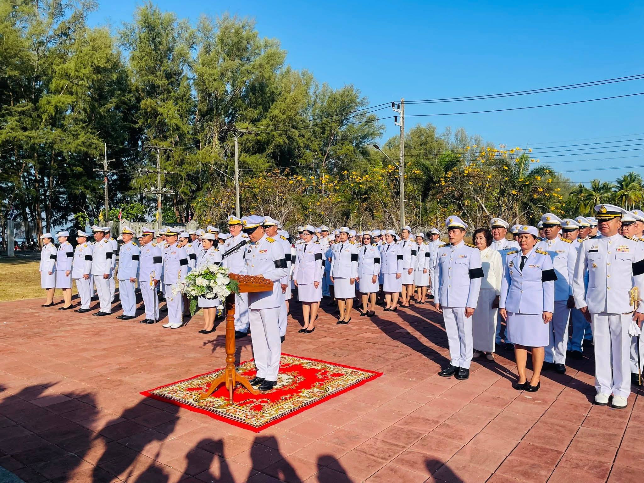 title - วางพานพุ่มดอกไม้ถวายราชสักการะ เนื่องใน 