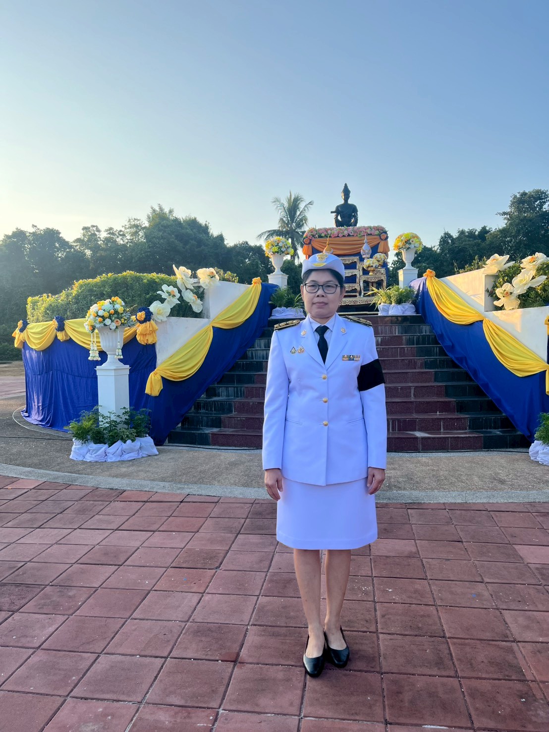 title - วางพานพุ่มดอกไม้ถวายราชสักการะ เนื่องใน 