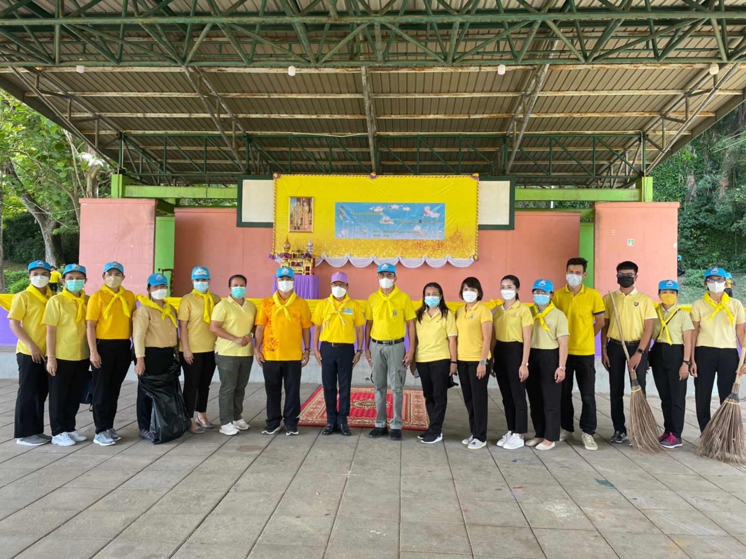 กิจกรรมจิตอาสาเฉลิมพระเกียรติสมเด็จพระนางเจ้าฯ พระบรมราชินีนาถ เนื่องในโอกาสวันเฉลิมพระชนมพรรษา 3 มิถุนายน 2565