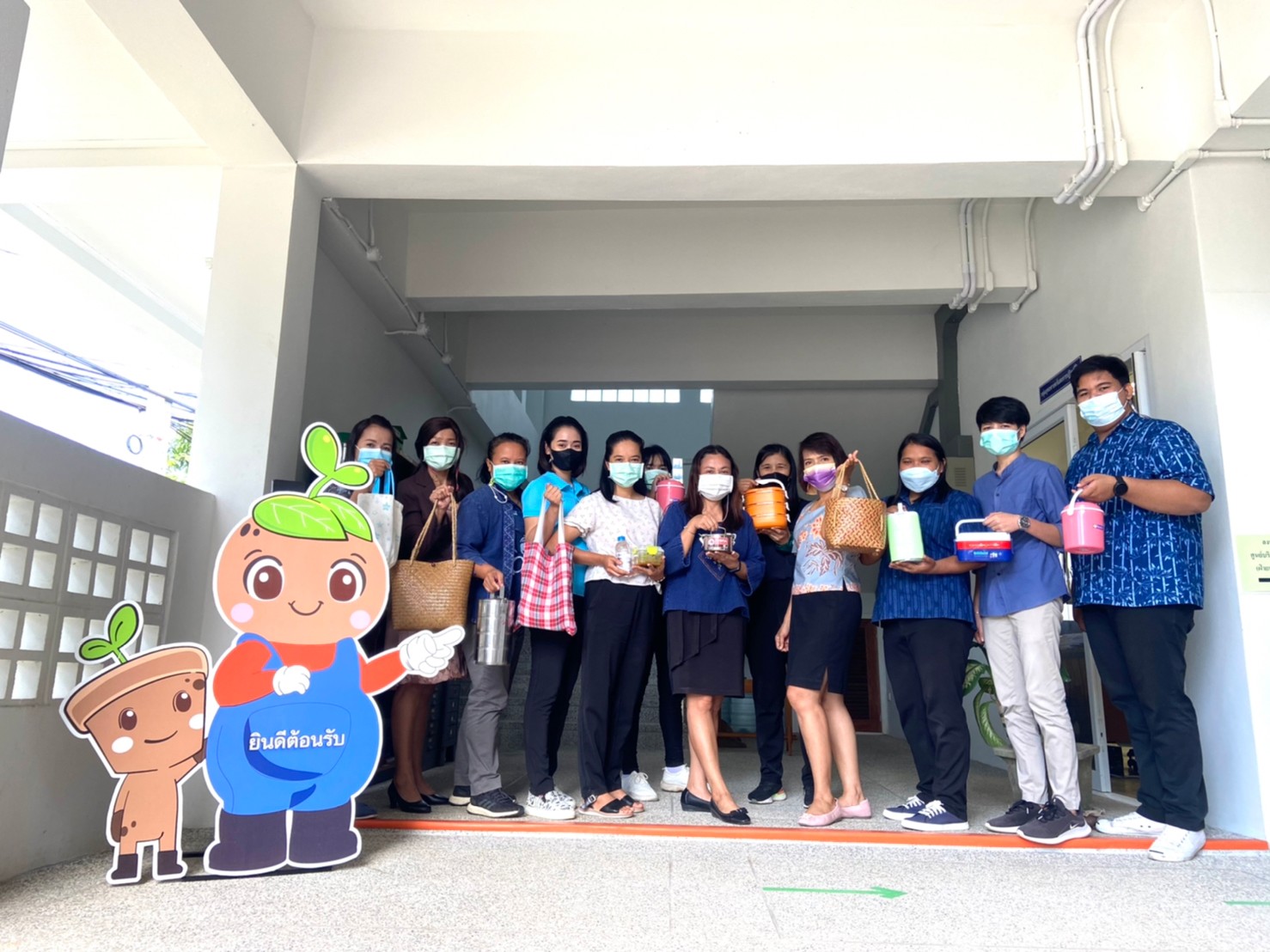 วันที่ 22 เมษายน 2565  วันคุ้มครองโลก (Earth Day) สำนักงานการปฏิรูปที่ดินจังหวัดพัทลุง จัดกิจกรรม “รักษ์โลกง่าย ๆ เริ่มได้ที่ตัวของเรา” 