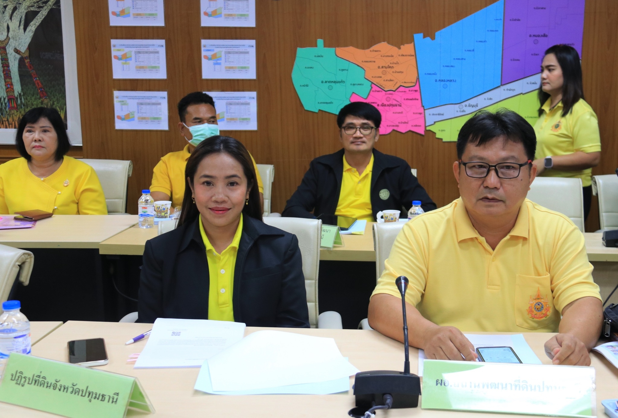 ส.ป.ก.ปทุมธานี เข้าร่วมประชุมตรวจติดตามผลการดำเนินงานตามแผนการตรวจราชการกระทรวงเกษตรและสหกรณ์ ประจำปีงบประมาณ พ.ศ. 2567 รอบที่ 2 ผ่านระบบการประชุมทางไกลออนไลน์ Zoom