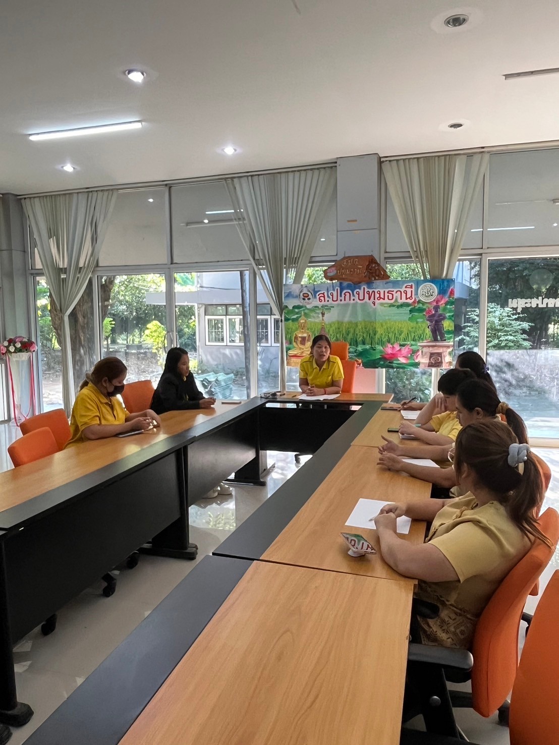 สำนักงานการปฏิรูปที่ดินจังหวัดปทุมธานี จัด Unit School ครั้งที่ 1/2568 เรื่อง  เทคนิคการให้บริการศูนย์บริการประชาชน  