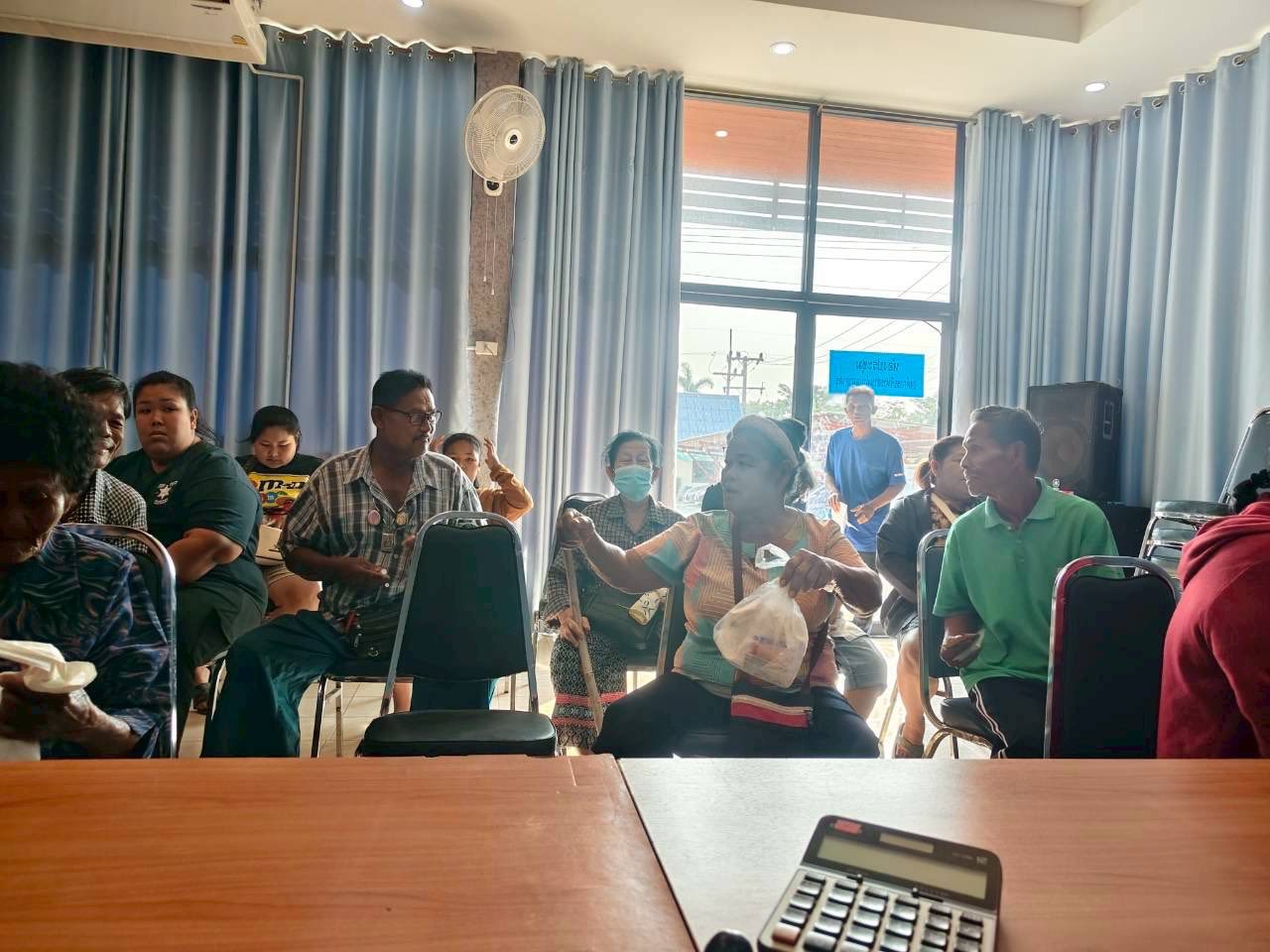 ส.ป.ก.ปทุมธานี ออกศูนย์บริการประชาชนเคลื่อนที่ (Mobile unit) รอบที่ 2ครั้งที่ 1/2569 (วันที่ 1) ประจำปีงบประมาณ 2569  ณ องค์การบริหารส่วนตำบลศาลาครุ อำเภอหนองเสือจังหวัดปทุมธานี 