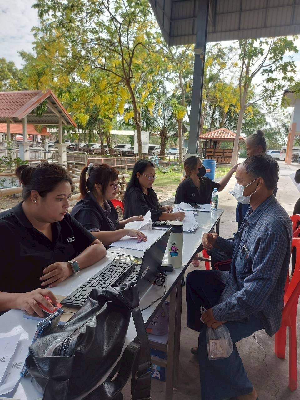 title - ส.ป.ก.ปทุมธานี ออกศูนย์บริการประชาชนเคลื่อนที่ (Mobile unit) ประจำปีงบประมาณ 2569 รอบที่ 3 (วันที่ 3) ณ อบต.บึงชำอ้อ ￼￼อำเภอหนองเสือ จังหวัดปทุมธานี