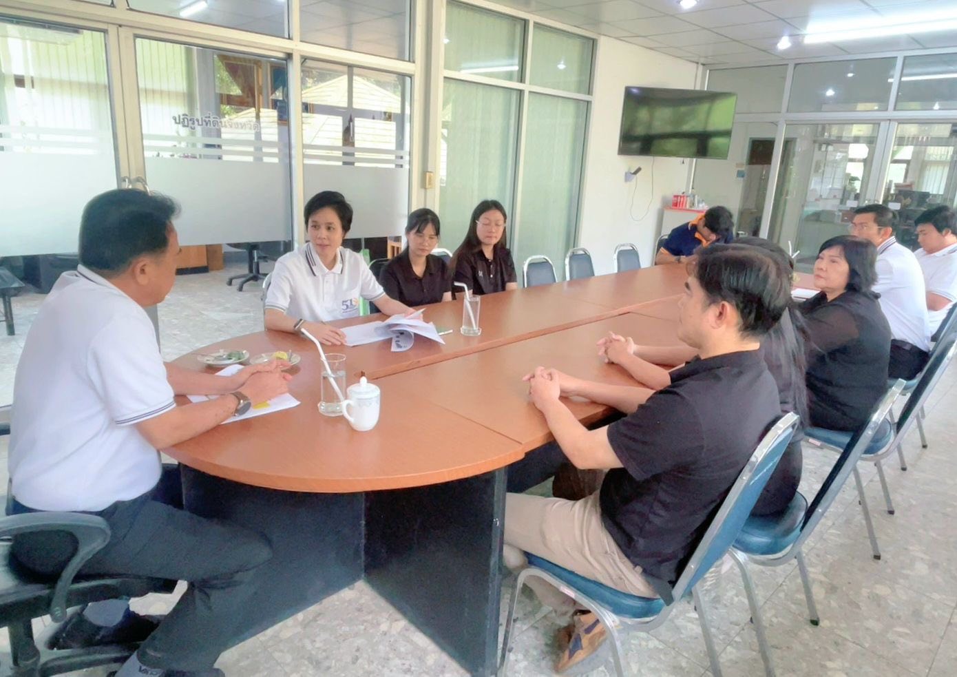 title - นายกฤษณะ ดีปาละ รองเลขาธิการ ส.ป.ก. ตรวจเยี่ยม ส.ป.ก.ปทุมธานี โดยมี นางสาวฐิติมา วัฒนจัง ปฏิรูปที่ดินจังหวัดปทุมธานี ข้าราชกการ และเจ้าหน้าที่ ส.ป.ก.ปทุมธานี ให้การต้อนรับ ได้รับฟังปัญหา อุปสรรค และผลการดำเนินงานของ ส.ป.ก.ปทุมธานี