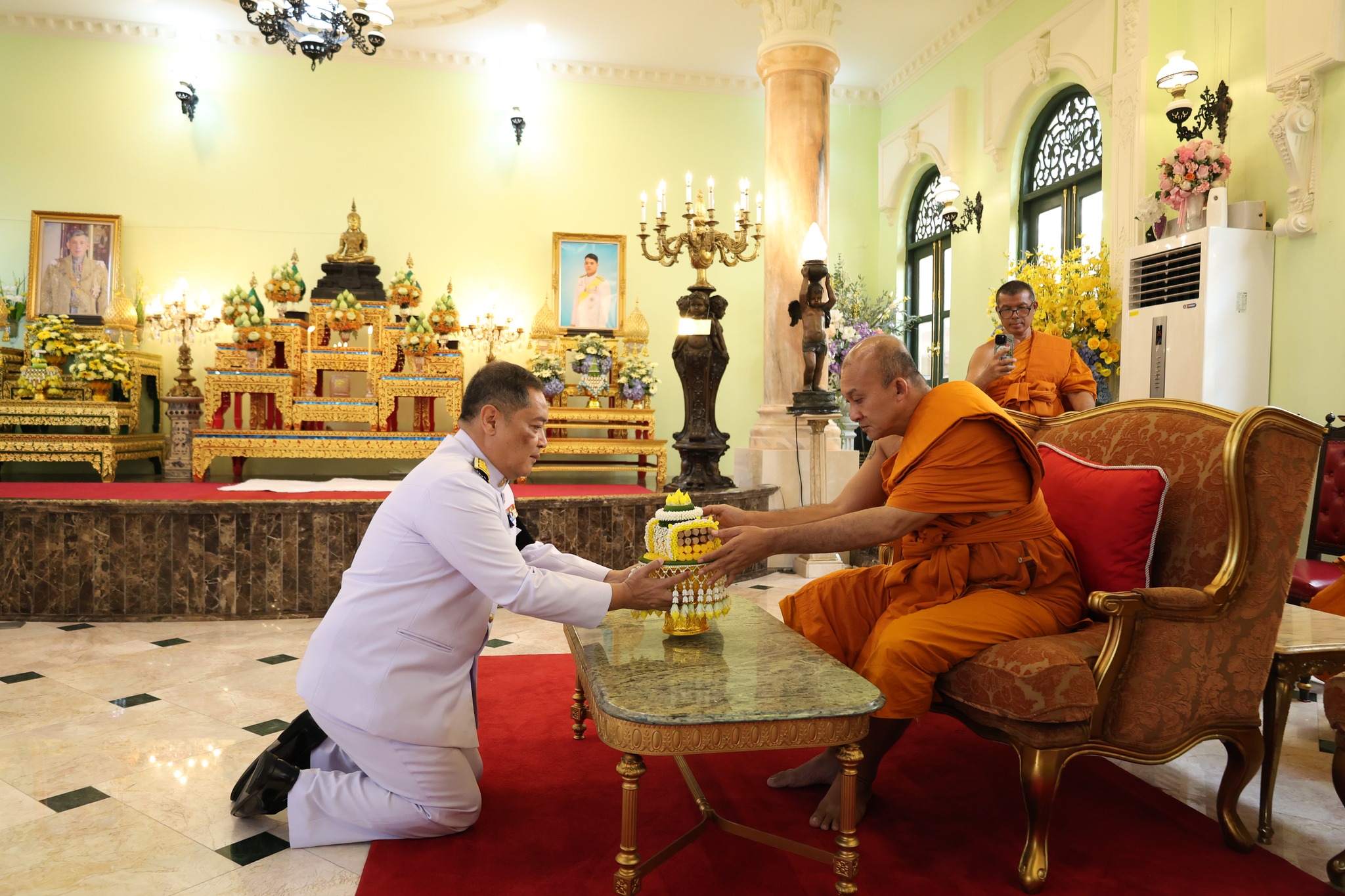title - ข้าร่วมพิธีเจริญพระพุทธมนต์เฉลิมพระเกียรติสมเด็จพระเจ้าลูกยาเธอ เจ้าฟ้าทีปังกรรัศมีโชติ มหาวชิโรตตมางกูร สิริวิบูลยราชกุมาร เนื่องในโอกาสวันคล้ายวันประสูติ 29 เมษายน 