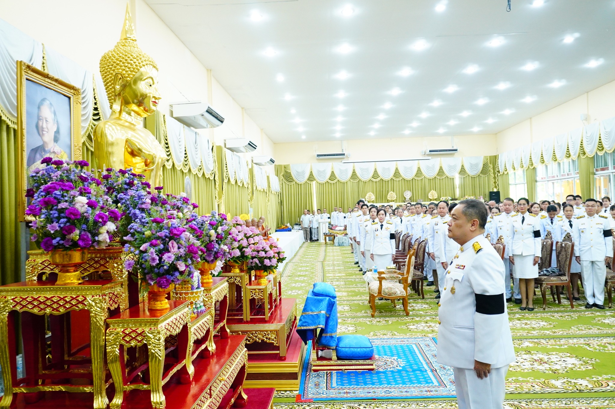 title - เข้าร่วมพิธีเจริญพระพุทธมนต์และทำบุญตักบาตรถวายพระราชกุศลเฉลิมพระเกียรติ สมเด็จพระกนิษฐาธิราชเจ้า กรมสมเด็จพระเทพรัตนราชสุดาฯ สยามบรมราชกุมารี เนื่องในโอกาสวันคล้ายวันพระราชสมภพ ๒ เมษายน ๒๕๖๙, พิธีทอดผ้าป่าสมทบกองทุนพัฒนาเด็กชนบท