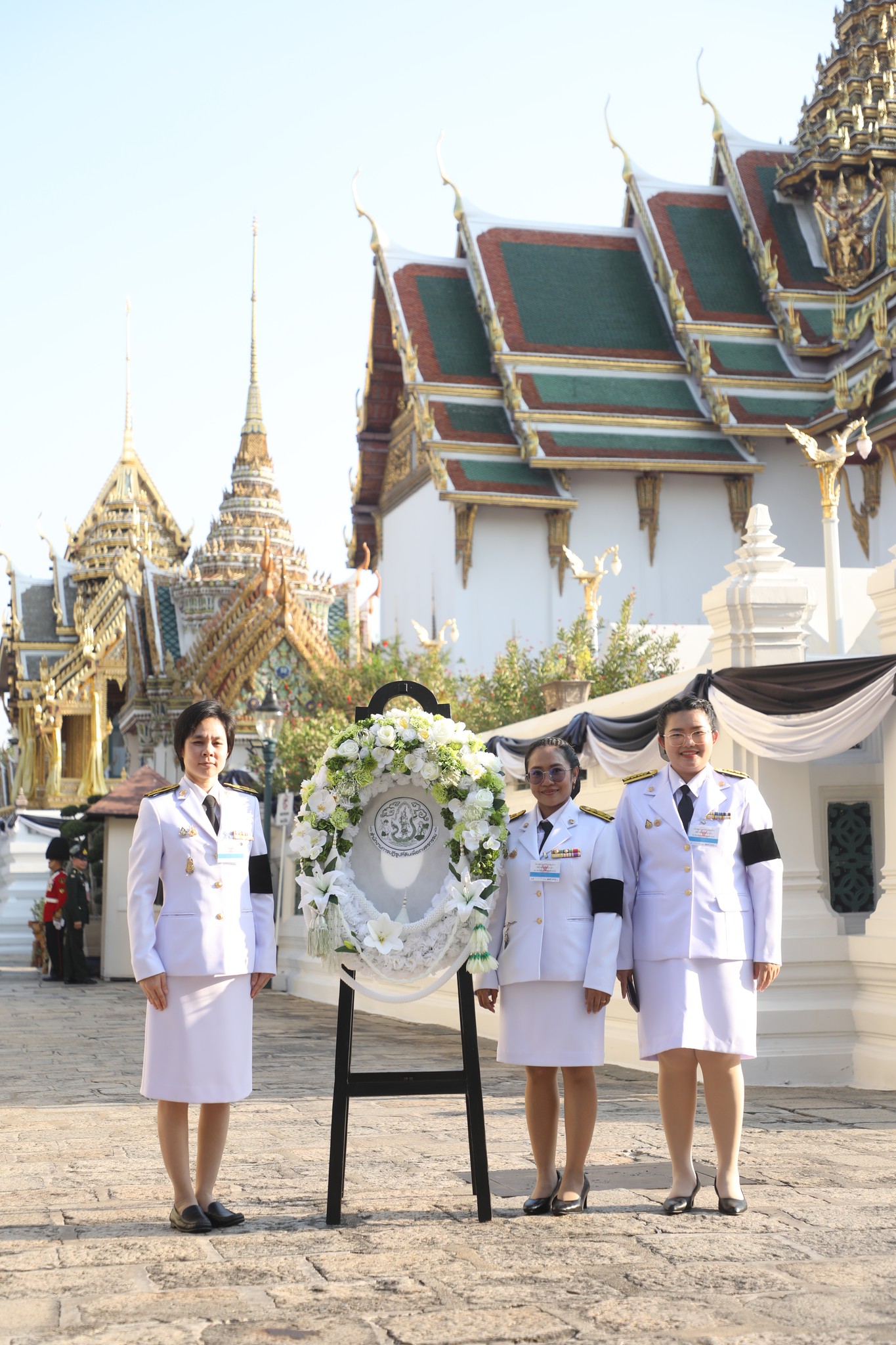 title - ร่วมเป็นเจ้าภาพบำเพ็ญกุศลถวายพระบรมศพ สมเด็จพระนางเจ้าสิริกิติ์ พระบรมราชินีนาถ พระบรมราชชนนีพันปีหลวง ณ พระที่นั่งดุสิตมหาปราสาท ในพระบรมมหาราชวัง
