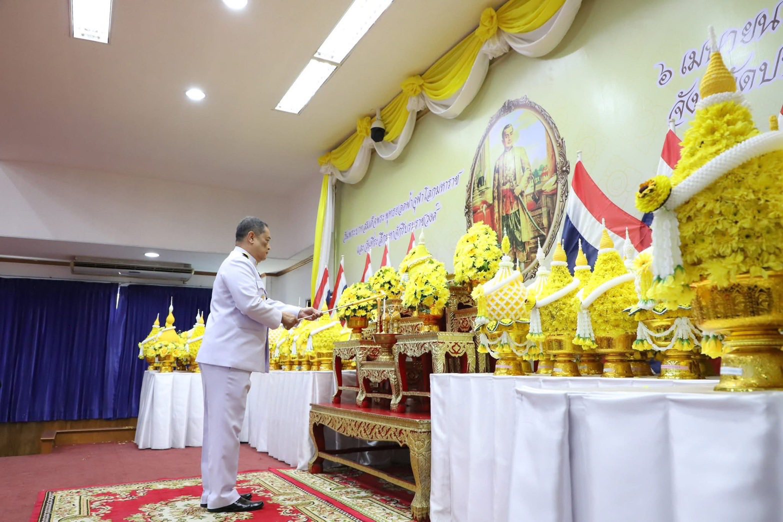 title - เข้าร่วมพิธีวันพระบาทสมเด็จพระพุทธยอดฟ้าจุฬาโลกมหาราช และวันที่ระลึกมหาจักรีบรมราชวงศ์ ณ อาคารศาลารักษ์ปทุม ศาลากลางจังหวัดปทุมธานี 