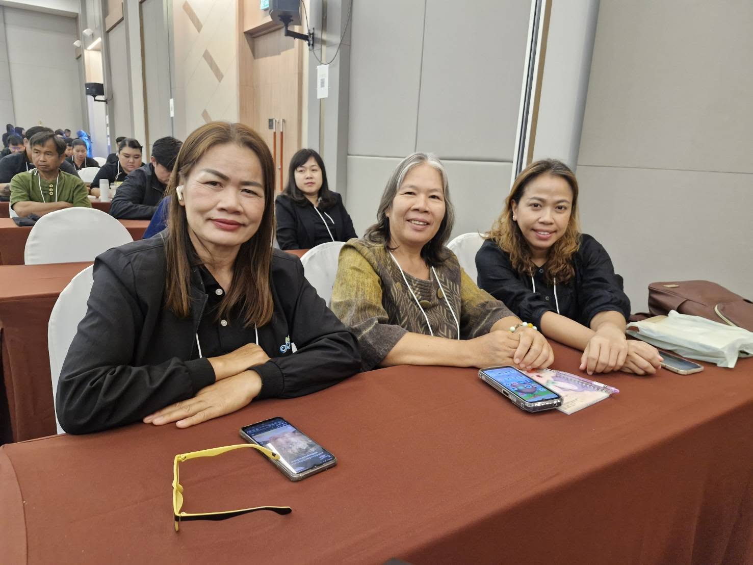 title - เข้าร่วมฝึกอบรมโครงการสัมมนาเชิงปฏิบัติการ หลักสูตรแนวทางการขับเคลื่อนการพัฒนาธุรกิจชุมชนสู่ความสำเร็จที่ยั่งยืน ณ โรงแรม ไอธารา รีสอร์ท แอนด์ สปา ตำบลแหลมผักเบี้ย อำเภอบ้านแหลม จังหวัดเพชรบุรี 