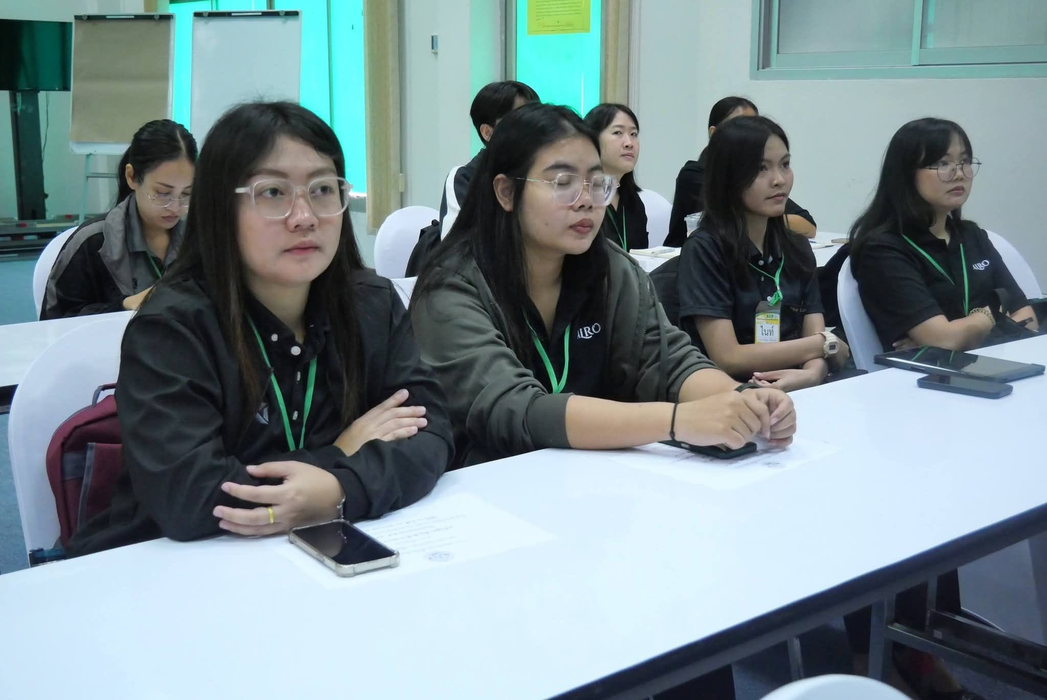 title - เข้าร่วมอบรมโครงการฝึกอบรมหลักสูตร ต้นกล้าข้าราชการ รุ่นที่ 10 ปีงบประมาณ พ.ศ. 2569  โดยดำเนินการฝึกอบรมรูปแบบการฝึกปฏิบัติร่วมกัน ระหว่างวันที่ 21 – 23 มกราคม 2569