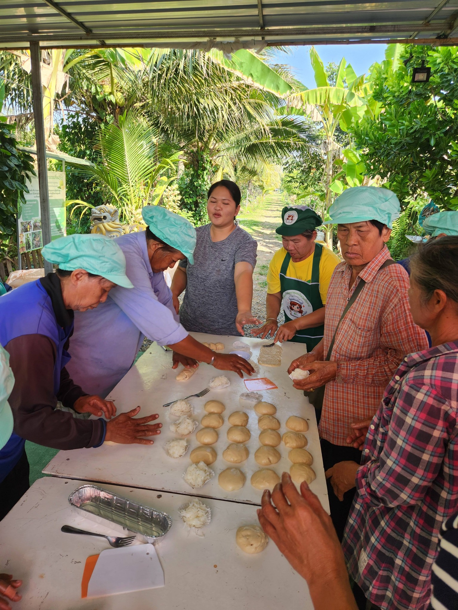 title - จัดฝึกอบรมโครงการพัฒนาธุรกิจชุมชนในเขตปฏิรูปที่ดินจังหวัดปทุมธานี ประจำปีงบประมาณ พ.ศ 2569 
