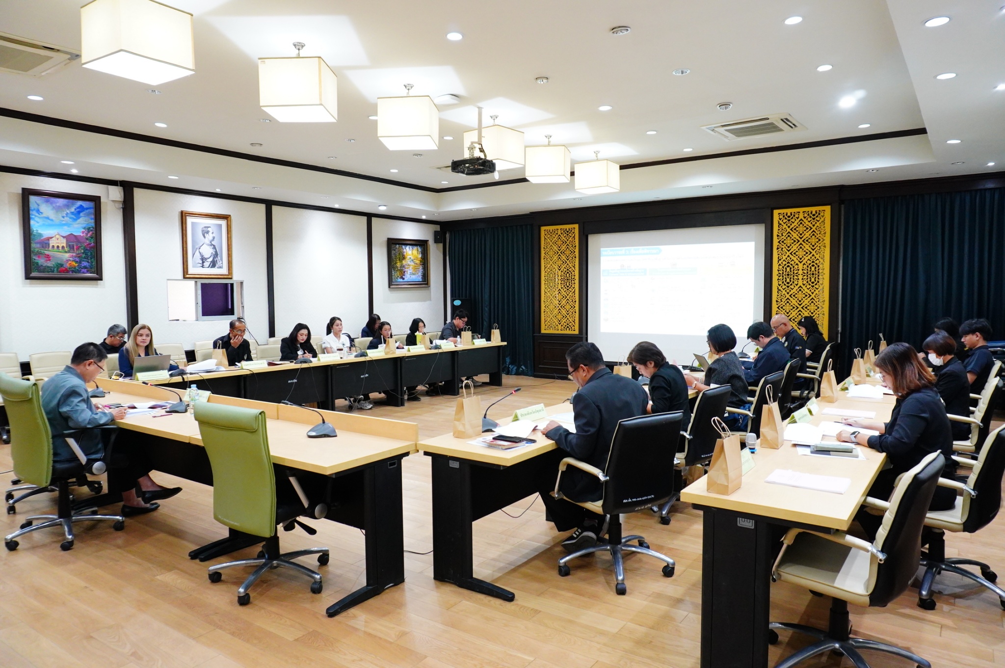 title -  เข้าร่วมประชุมคณะทำงานจัดทำข้อมูลการเกษตรและสหกรณ์จังหวัดปทุมธานี ครั้งที่ 1/2569 โดยมี นางธนินท์พรรณ ภววัฒนานุสรณ์ เกษตรและสหกรณ์จังหวัดปทุมธานี เป็นประธาน ณ ห้องประชุมเจ้าพระยาปทุมธานี ชั้น 2 ศาลากลางจังหวัดปทุมธานี  