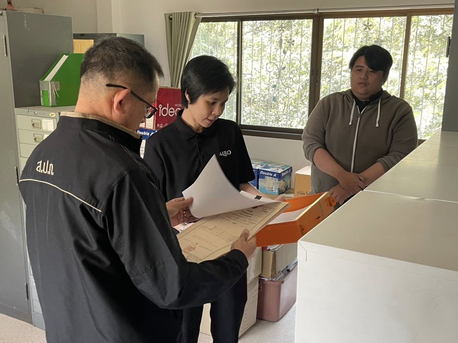 title - สำนักงานการปฏิรูปที่ดินเพื่อเกษตรกรรม (ส.ป.ก.) ประชุมตรวจติดตามความก้าวหน้าผลการดำเนินงานตามแผนการตรวจราชการ ประจำปีงบประมาณ พ.ศ. 2569 รอบที่ 1 เขตตรวจราชการที่ 2 ของสำนักงานการปฏิรูปที่ดินจังหวัดปทุมธานี