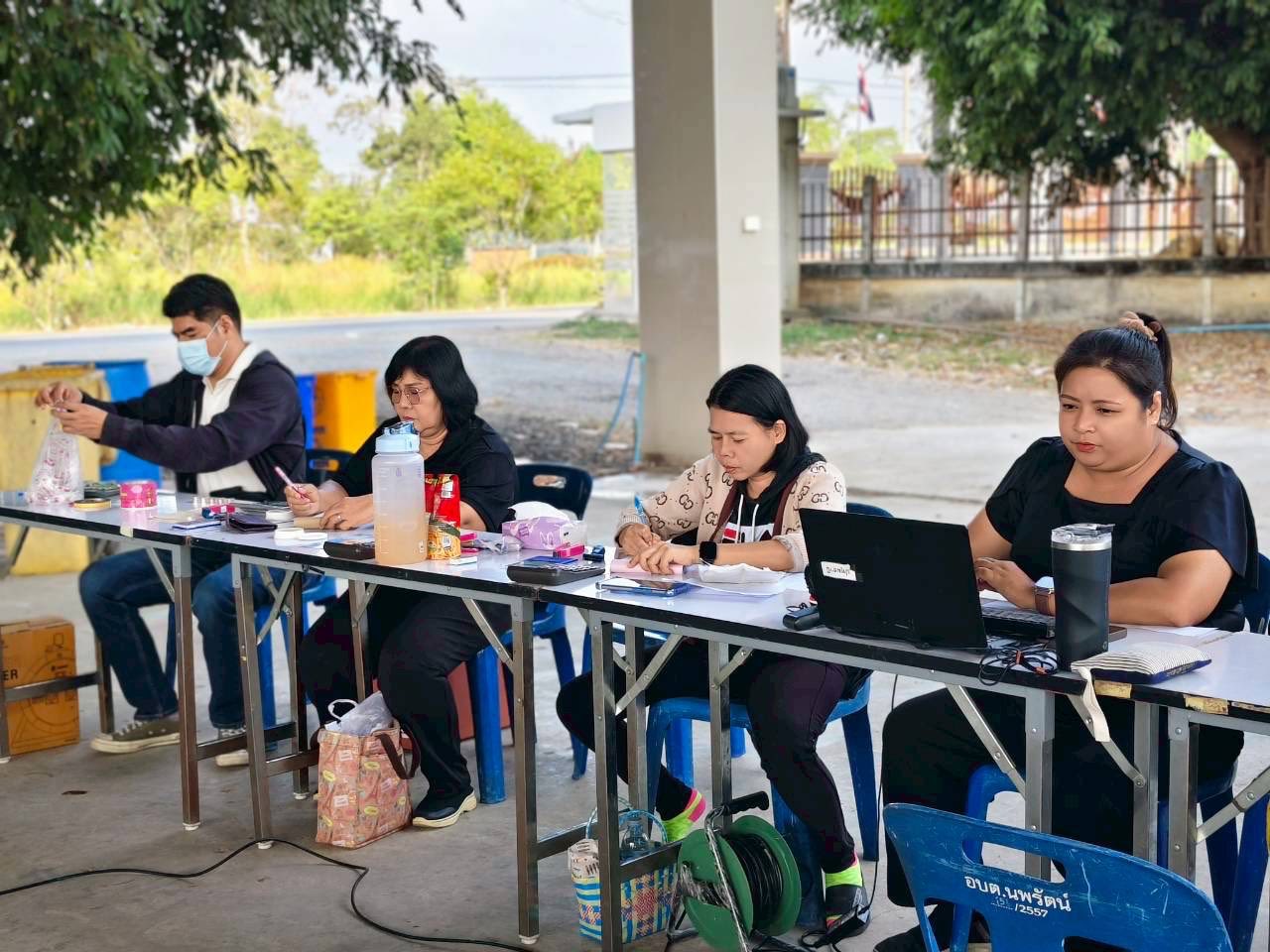 title - ส.ป.ก.ปทุมธานี ออกศูนย์บริการประชาชนเคลื่อนที่ (Mobile unit) ประจำปีงบประมาณ 2569 รอบที่ 2 (วันที่ 5) ณ องค์การบริหารส่วนตำบลนพรัตน์ อำเภอหนองเสือ จังหวัดปทุมธานี