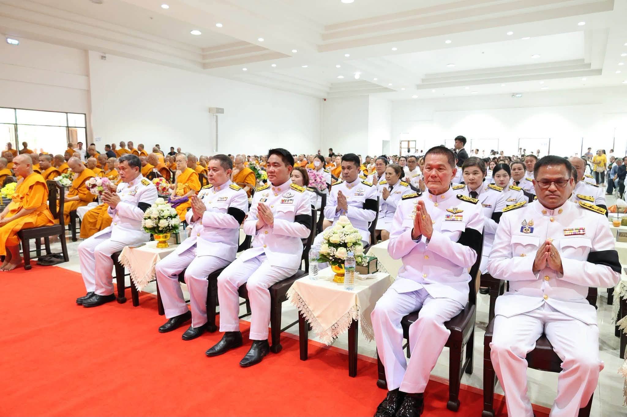 title - เข้าร่วมพิธี ในโอกาสพระบาทสมเด็จพระวชิรเกล้าเจ้าอยู่หัว มีพระบรมราชโองการโปรดพระราชทานสัญญาบัตรตั้งสมณศักดิ์ พระราชสิริวัชรรังษี เป็น พระเทพสิริวัชรรังษี ปรีชาศาสนกิจบริหาร สีลสมาจารนิวิฐมหาคณิสสร บวรสังฆาราม คามวาสี พระราชาคณะชั้นเทพ สถิต  ณ วัดชินวราราม วรวิหาร พระอารามหลวง จังหวัดปทุมธานี