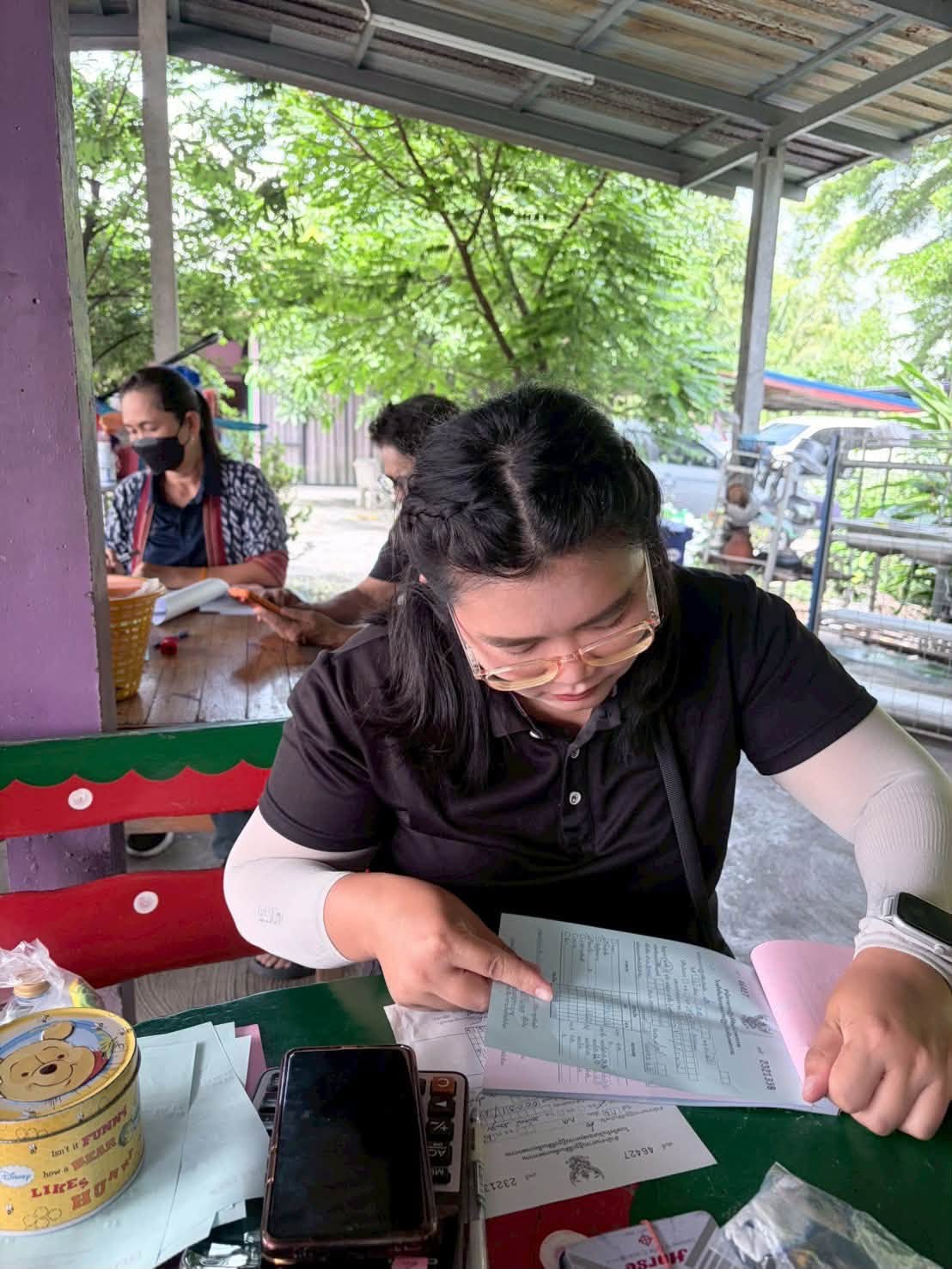 ติดตามเร่งรัดจัดเก็บเงินกู้และรับคำขอกู้ยืมเงินจาก ส.ป.ก. ในเขตปฏิรูปที่ดิน ตำบลคลองเจ็ด อำเภอคลองหลวง ตำบลบึงกาสาม อำเภอหนองเสือ จังหวัดปทุมธานี จำนวน 2 กลุ่ม 6 ราย