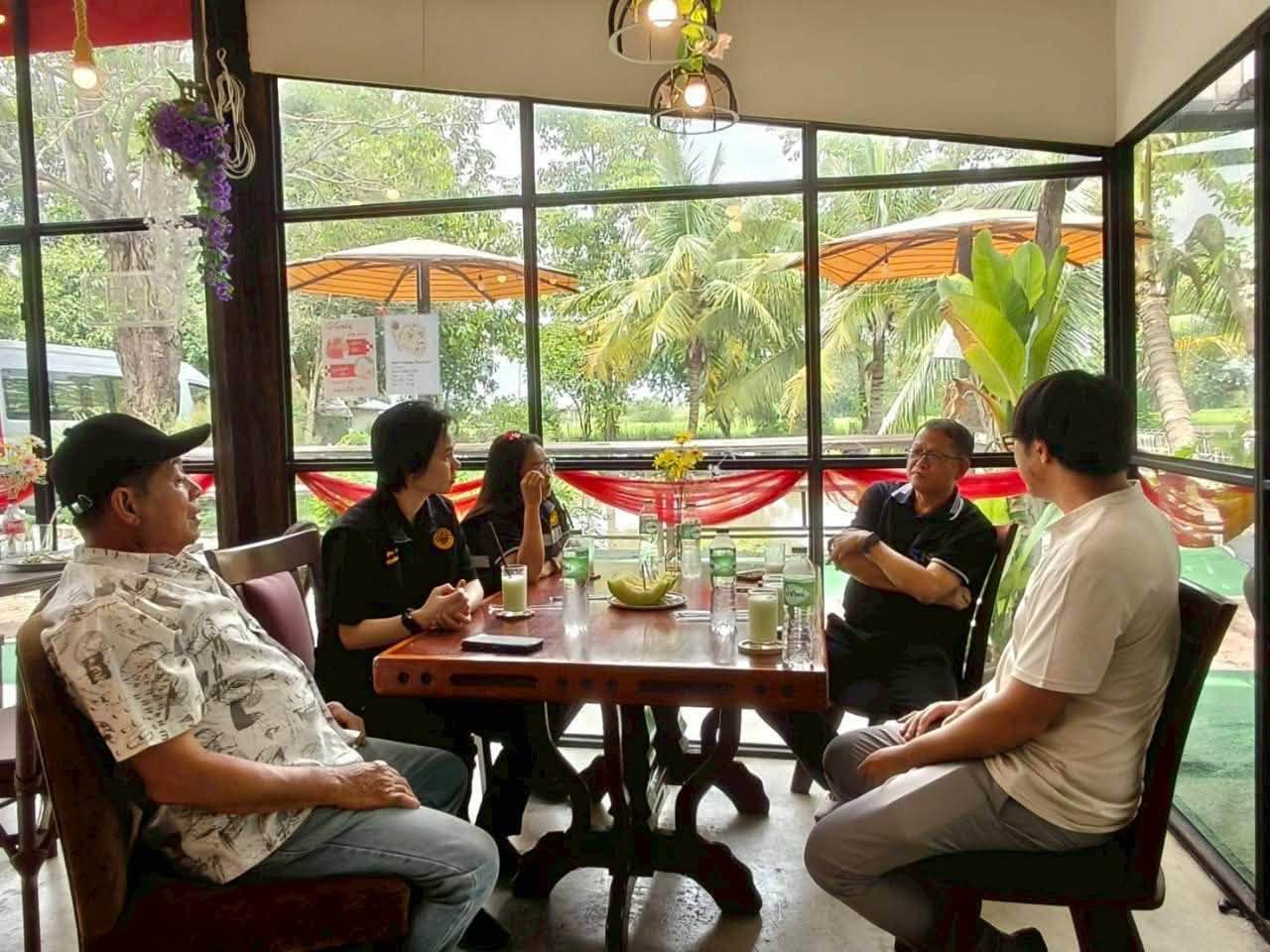 title - ประชุมตรวจติดตามความก้าวหน้าผลการดำเนินงานตามแผนการตรวจราชการของ ส.ป.ก. ประจำปีงบประมาณ พ.ศ. 2569 รอบที่ 2 เขตตรวจราชการที่ 2 ของสำนักงานการปฏิรูปที่ดินจังหวัดปทุมธานี พร้อมทั้งรายงานผลการดำเนินงาน และปัญหาอุปสรรค  ณ ห้องประชุม ส.ป.ก.ปทุมธานี