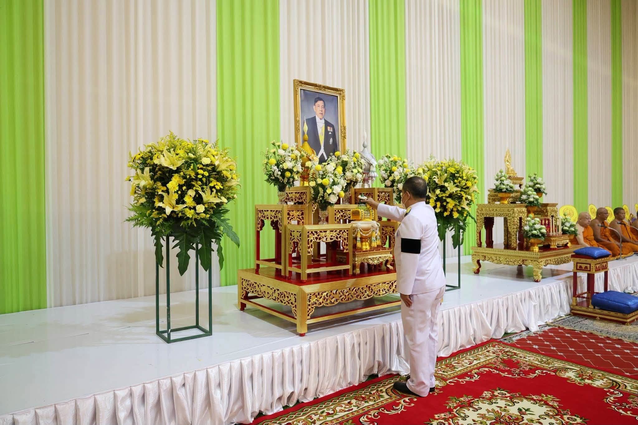 title - เข้าร่วมพิธีทางศาสนามหามงคล เฉลิมพระเกียรติพระบาทสมเด็จพระเจ้าอยู่หัว เนื่องในโอกาสวันเฉลิมพระชนมพรรษา 28 กรกฎาคม 2569