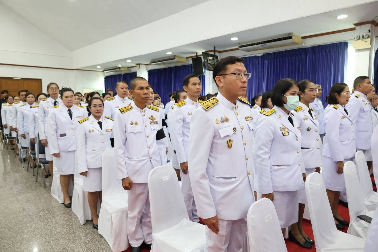 title - ข้าร่วมพิธีเจริญพระพุทธมนต์และทำบุญตักบาตร ถวายพระราชกุศล