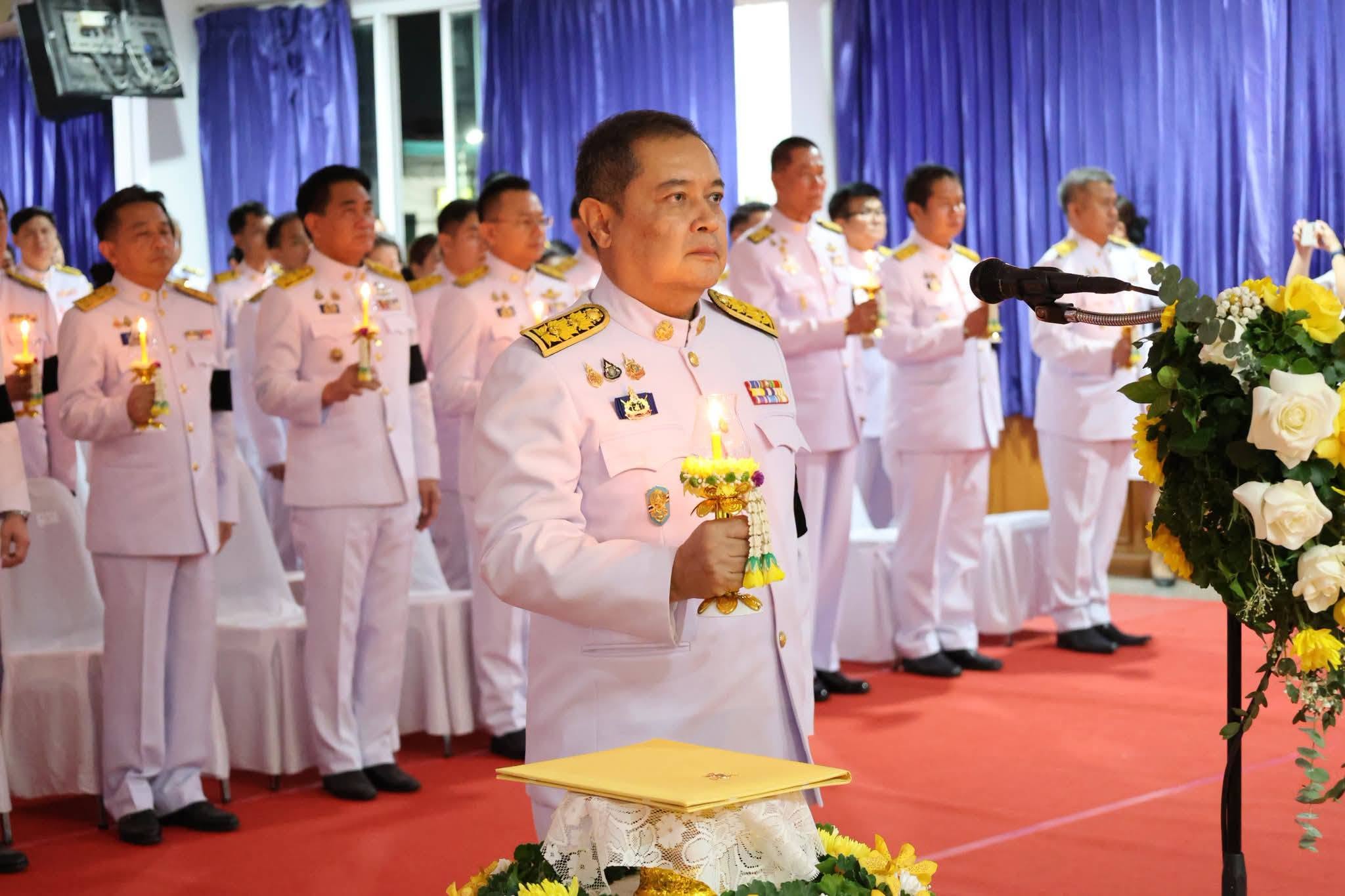 title - เข้าร่วมพิธีจุดเทียนถวายพระพรชัยมงคล พระบาทสมเด็จพระเจ้าอยู่หัว เนื่องในโอกาสวันเฉลิมพระชนมพรรษา 28 กรกฎาคม 2569
