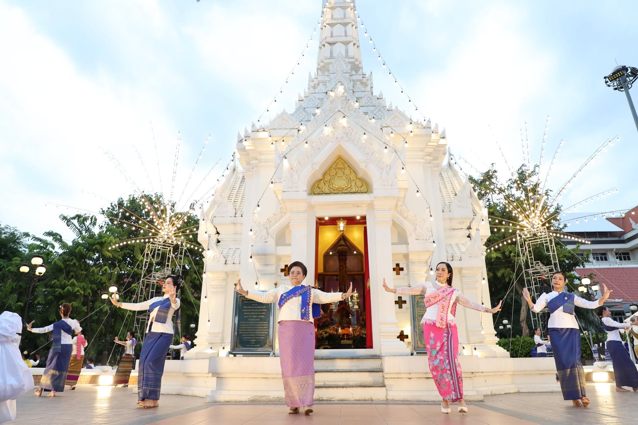 title - ร่วมพิธีเปิดงาน “อุ่นไอสุขเมืองปทุมฯ สมโภชศาลหลักเมืองปทุมธานี ปี ๒๕๖๙” 
