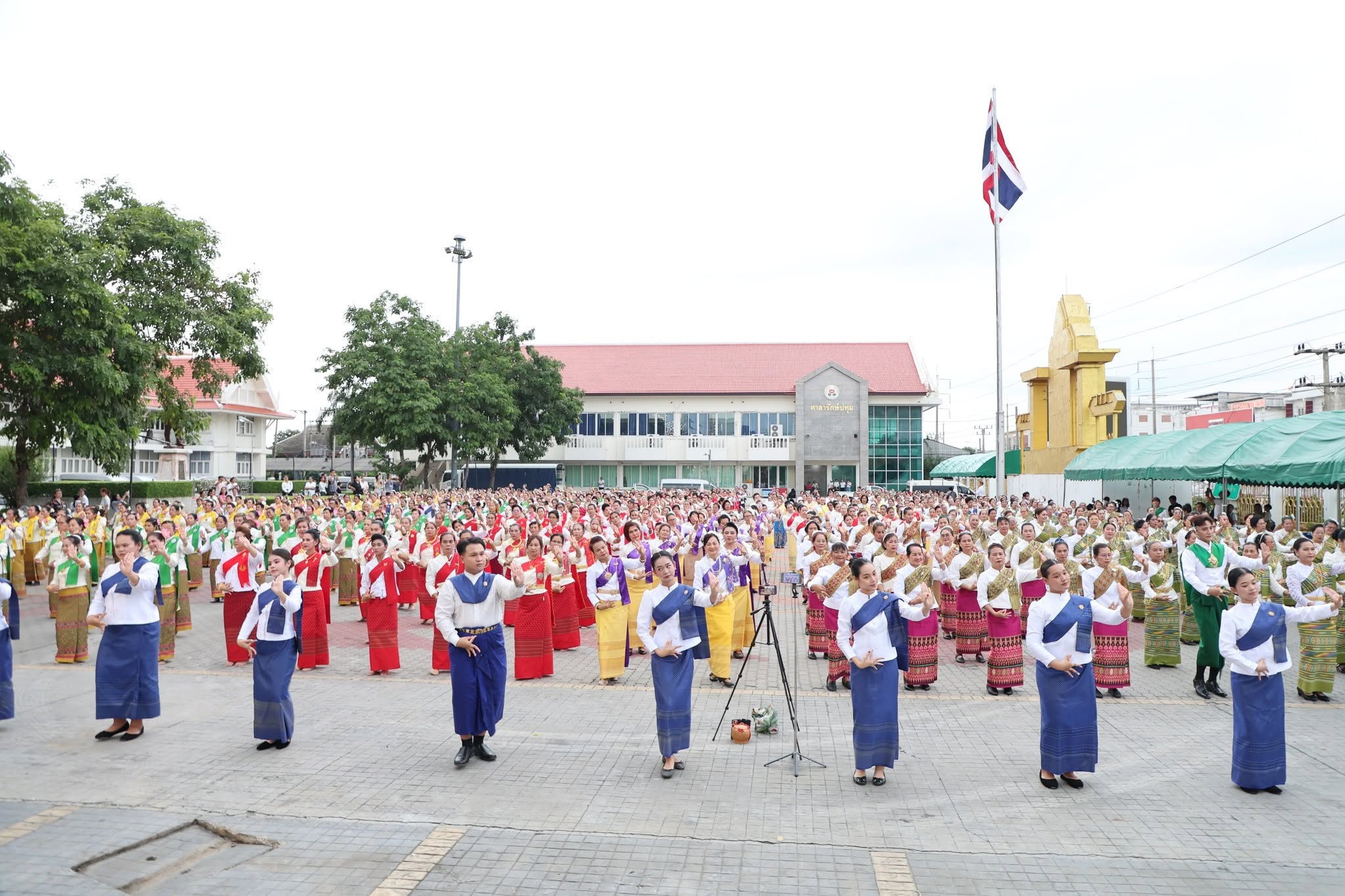 title - ร่วมพิธีเปิดงาน “อุ่นไอสุขเมืองปทุมฯ สมโภชศาลหลักเมืองปทุมธานี ปี ๒๕๖๙” 