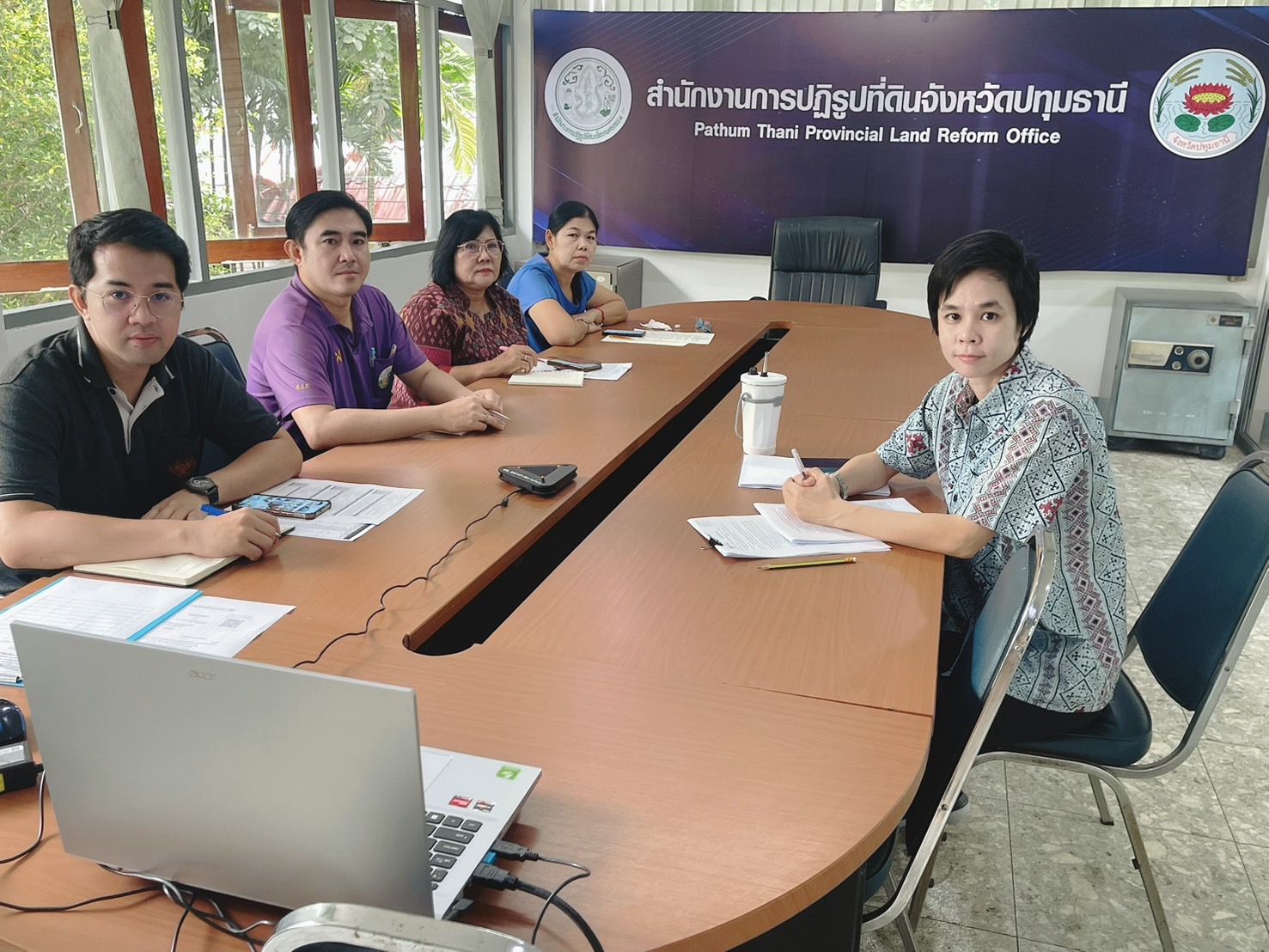 ปฏิรูปที่ดินจังหวัดปทุมธานี พร้อมด้วย ผอ.กลุ่มกฎหมาย ผอ.กลุ่มงานเงินฯ ผอ.กลุ่มงานช่าง และ รษก.ผอ.กลุ่มยุทธศาสตร์ฯ เข้าร่วมประชุมคณะทำงานติดตามเร่งรัดการใช้จ่ายเงินงบประมาณประจำปีงบประมาณ พ.ศ. 2568