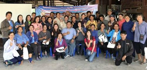 ส.ป.ก.ปทุมธานี จัดฝึกอบรมเกษตรกรในเขตปฏิรูปที่ดิน หลักสูตร การพัฒนาเกษตรกรปราดเปรื่อง (Smart Farmer) ระยะที่ 1 ณ ที่ทำการผู้ใหญ่บ้าน ม.6 ต.บึงชำอ้อ อ.หนองเสือ จ.ปทุมธานี 