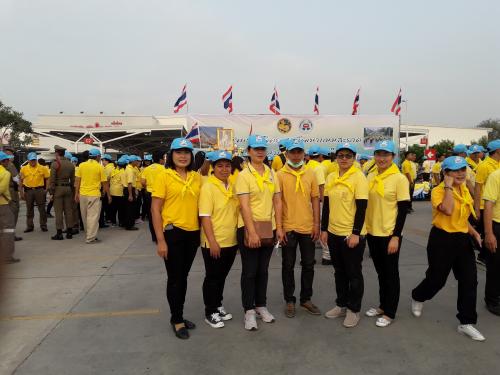 สำนักงานการปฏิรูปที่ดินจังหวัดปทุมธานี ร่วมกิจกรรมจิตอาสาพัฒนาถนนสะอาด ตามโครงการ จังหวัดสะอาด แผนงานจังหวัดปทุมธานี ถิ่นบัวหลวงสะอาด