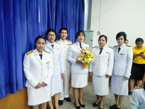 ปฏิรูปที่ดินจังหวัดปทุมธานี พร้อมด้วยเจ้าหน้าที่สำนักงานการปฏิรูปที่ดินจังหวัดปทุมธานี ร่วมพิธีวางพานพุ่มถวายราชสักการะ เนื่องใน “วันพระบาทสมเด็จพระพุทธยอดฟ้าจุฬาโลกมหาราชและวันที่ระลึกมหาจักรีบรมราชวงศ์” 